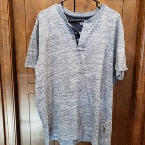Mens Lee Premium Sz XL, Henley Tshirt